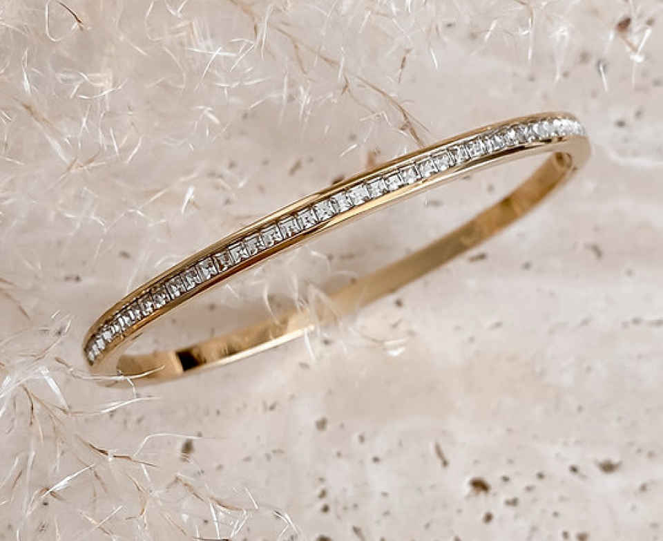 Thin Dazzling Bangle